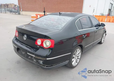 2008 Volkswagen Passat Vr6 from USA, damaged, VIN WVWCU73CX8P038550